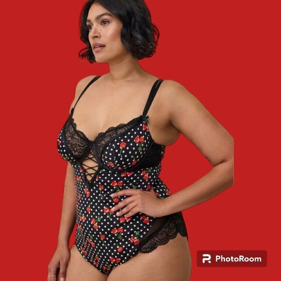 6X 30W Torrid Black Polkadot Red Cherries Lace Bodysuit Underwire Lingerie Boudi - Picture 1 of 9